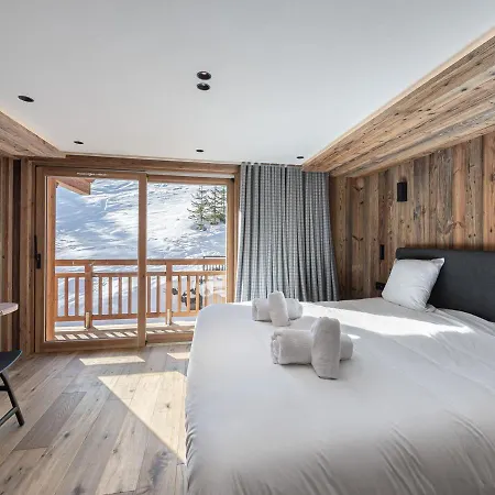 Luxueux A Village, 6 Chambres, Skis Aux Pieds, Parking, Prestations Incluses. - Fr-1-562-60